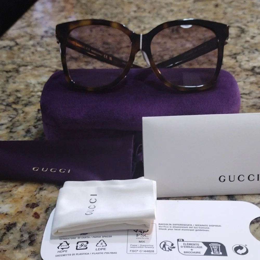 Gucci Glasses